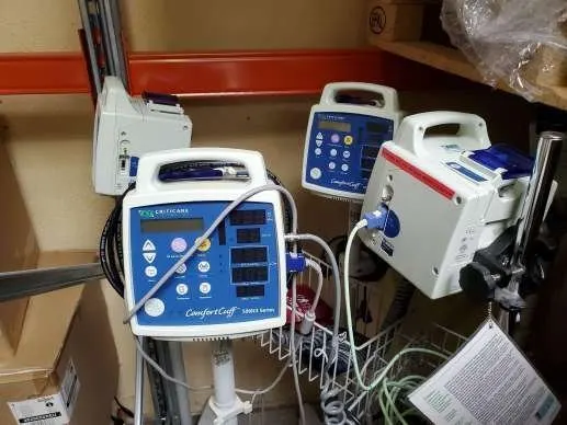 Matériel de surveillance médicale livré à l'hôpital des enfants